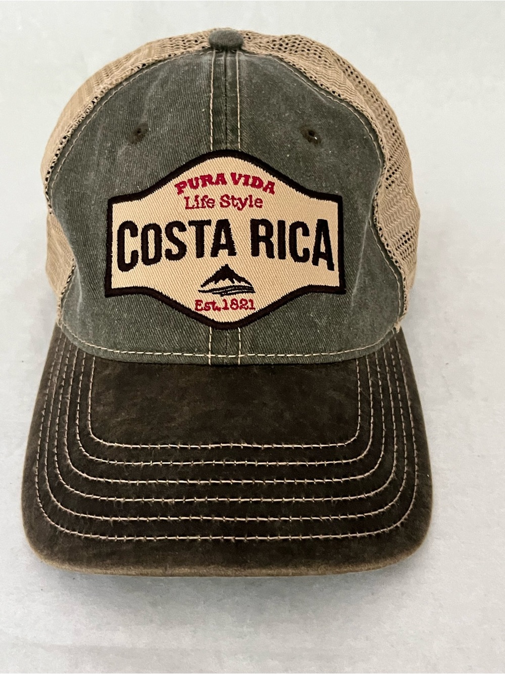 Costa Rica Pura Vida Patch Trucker Hat - Green/Tan